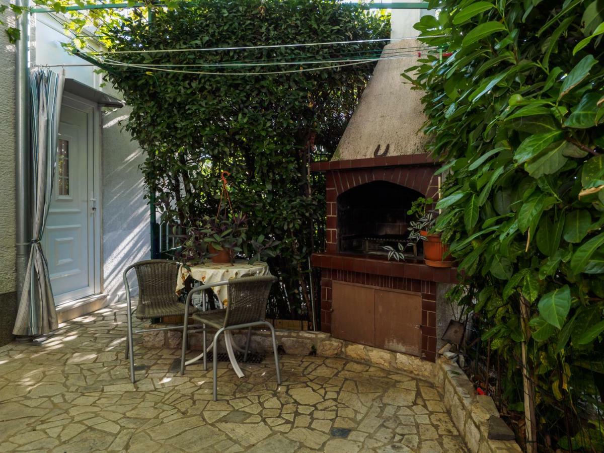 Relaxing Seaview Apartment Barac On Separated Floor 茨里克韦尼察 外观 照片